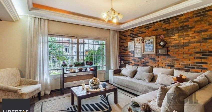 Casa com 3 quartos à venda na Rua dos Guananas, 344, Espírito Santo, Porto Alegre