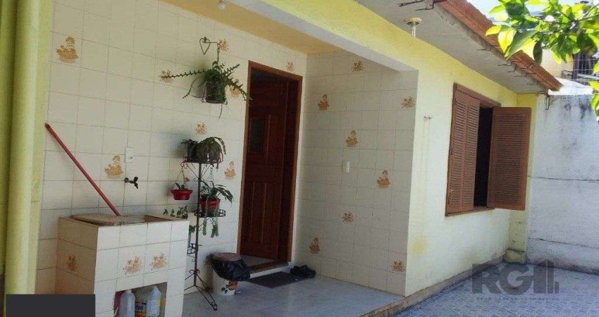 Casa de 4 quartos com 243,58m² no Bairro Lomba do Pinheiro