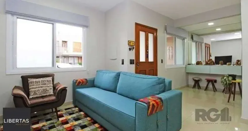 Casa 129m² - 3 dormitórios, 2 vagas no bairro Hípica
