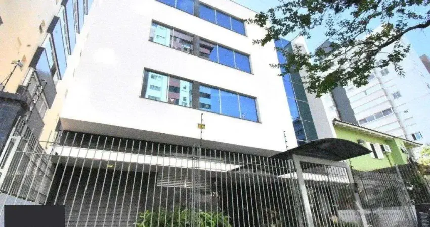 Sala de frente com vaga