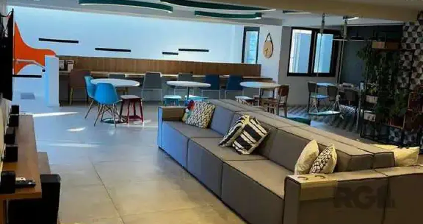 APARTAMENTO 1 DORMITÓRIO, SUÍTE, 2 VAGAS DE GARAGEM, BAIRRO FLORESTA, PORTO ALEGRE/RS