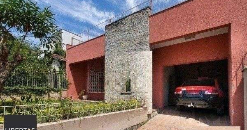Casa com 4 quartos à venda na Rua Maestro Mendanha, 217, Santana, Porto Alegre