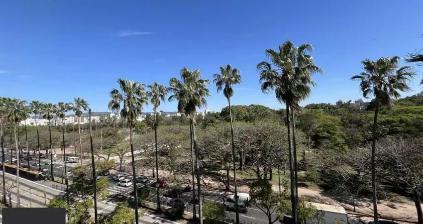 Apartamento com 3 quartos à venda na Avenida Osvaldo Aranha, 824, Bom Fim, Porto Alegre