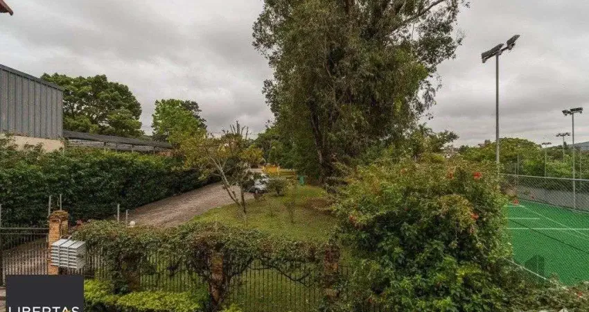 Casa em condomínio, 171m², 3 dormitórios, Pedra Redonda