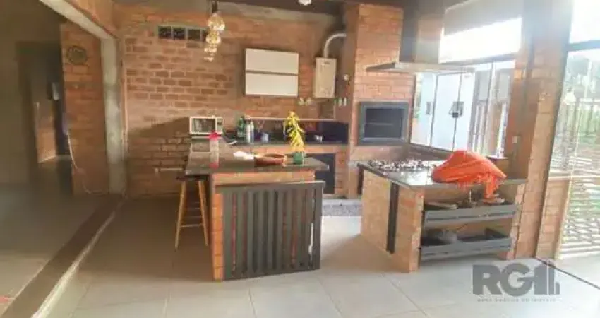 Chácara / sítio com 3 quartos à venda na Estrada Júlio Antônio Pereira, 3079, Hípica, Porto Alegre