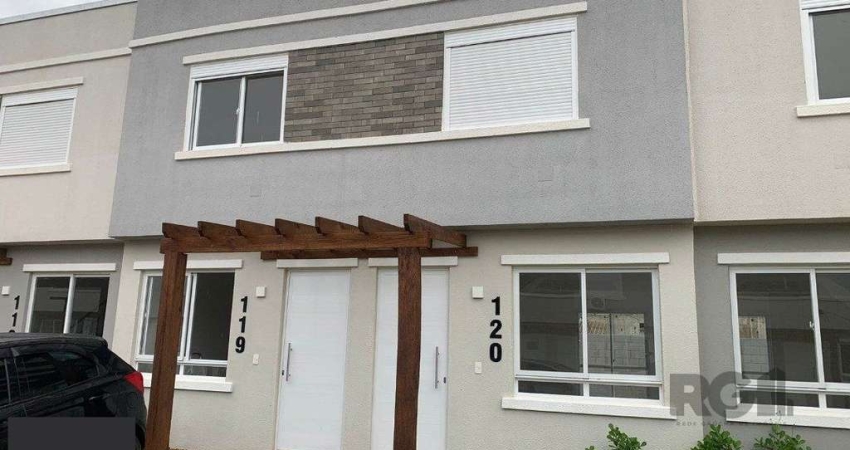 Sobrado para venda com 2 dormitórios no bairro Vila Nova