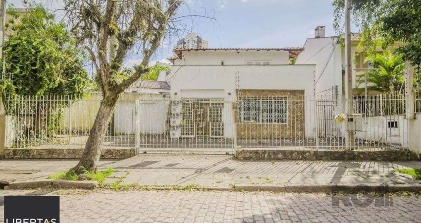 Casa com 4 quartos à venda na Rua Luiz Cosme, 328, Passo da Areia, Porto Alegre