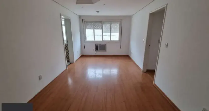 Apartamento 02 Dormitórios e 01 Vaga Próximo a Avenida Ipiranga
