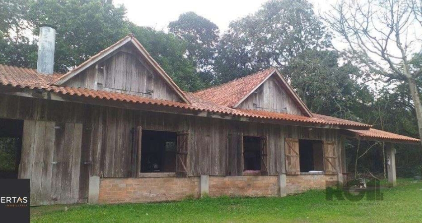 Chácara / sítio com 3 quartos à venda na Beco da Vitória, 1250, Boa Vista do Sul, Porto Alegre
