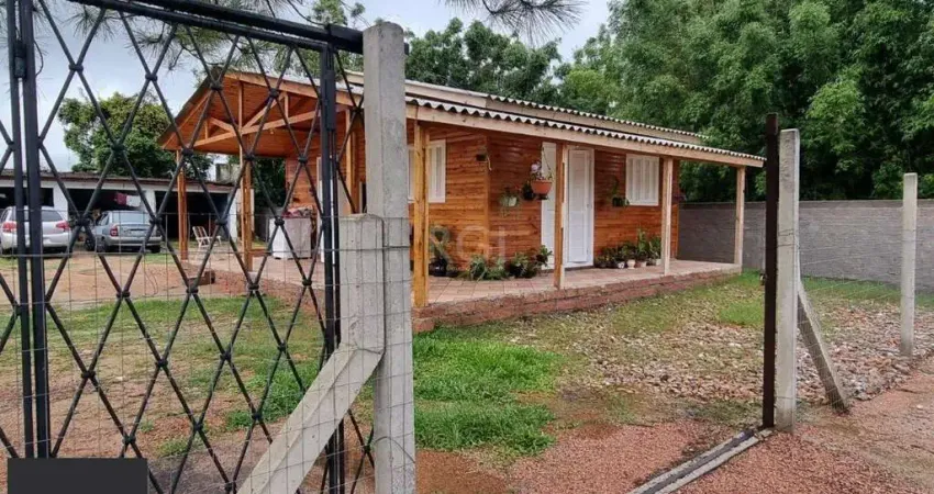 CASA com 2 dormitórios no bairro Chapéu do Sol Porto Alegre RS