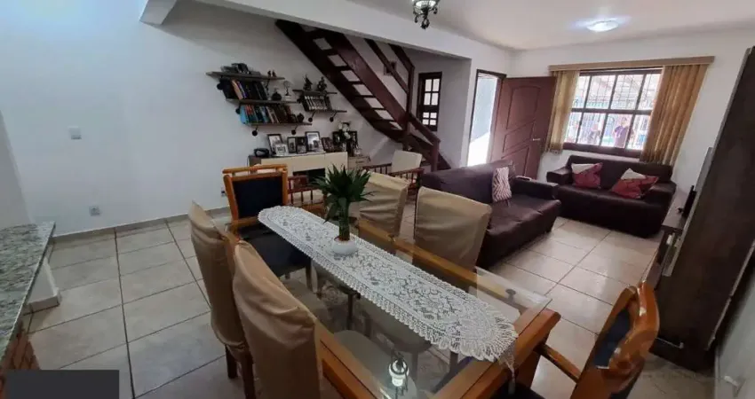 Casa para Venda - 100m², 2 dormitórios, sendo 02 suítes, 02 vaga - Hípica