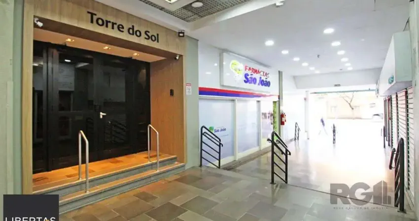 Apartamento de dois dormitórios e uma suíte no Centro Histórico de Porto Alegre