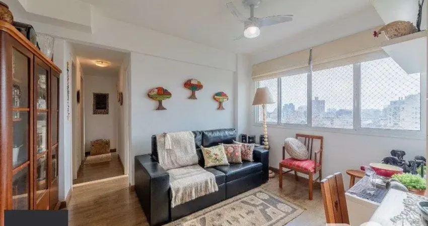 Apartamento de 65 m2 com 3 dormitórios sendo 1 suíte e 1 vaga no bairro Azenha.
