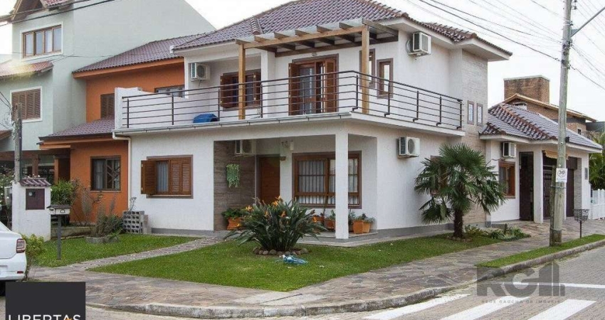 Casa para Venda com 3 dormitórios, sendo 1 suítes e 2 vagas no bairro Hípica