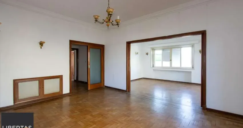 Apartamento para Venda - 238m², 3 dormitórios, sendo 1 suites, 1 vaga - Floresta