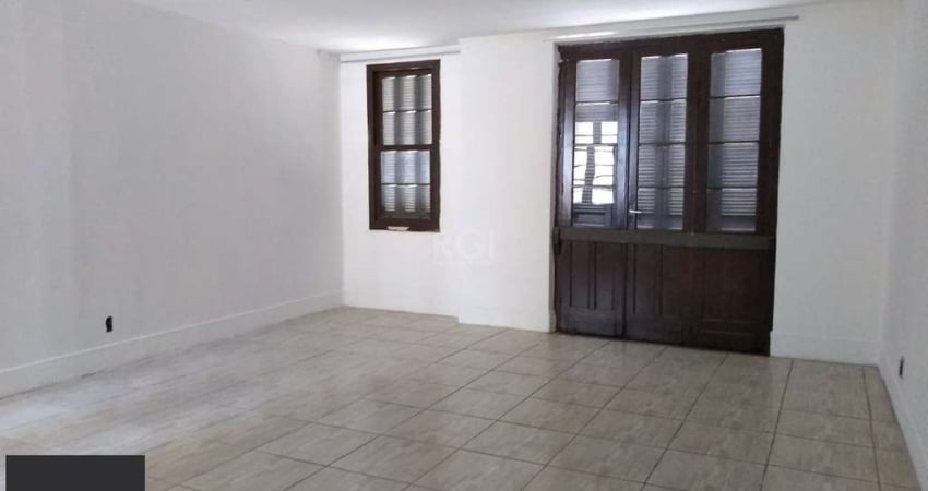 Casa para Venda - 124.36m², 3 dormitórios, sendo 2 suites, Santana