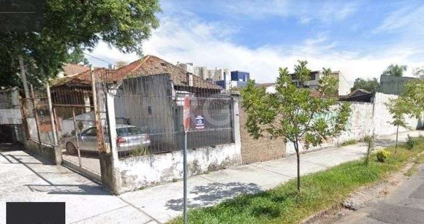 Terreno para Venda - 308m², 0 dormitórios, Partenon
