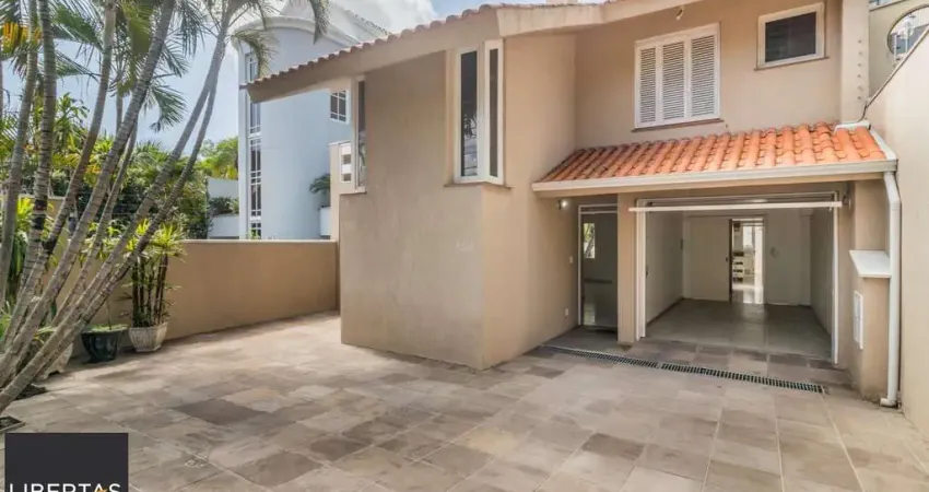 Casa para Venda - 250m², 4 dormitórios, sendo 1 suites, 3 vagas - Menino Deus