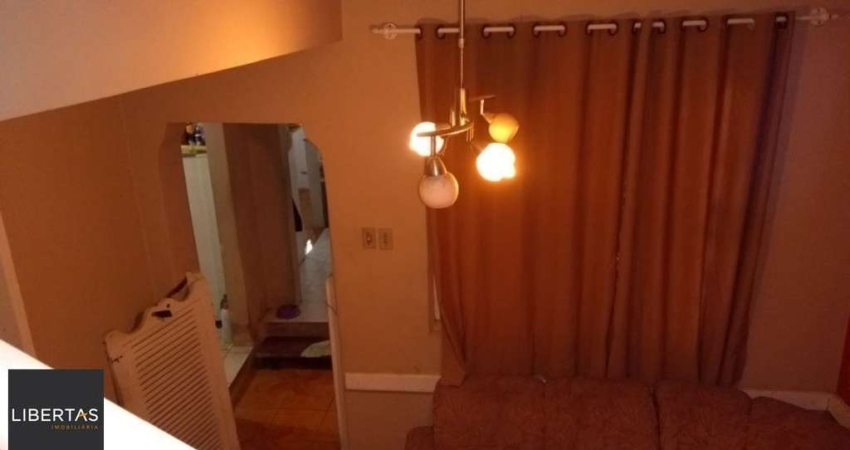 Casa para Venda - 206m², 4 dormitórios, 2 vagas - Navegantes