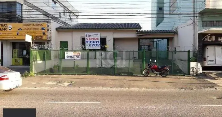 Casa para Venda - 220m², 3 dormitórios, 2 vagas - Passo da Areia
