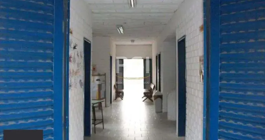 Prédio à venda na Rua Doutor Mário Totta, 2396, Camaquã, Porto Alegre