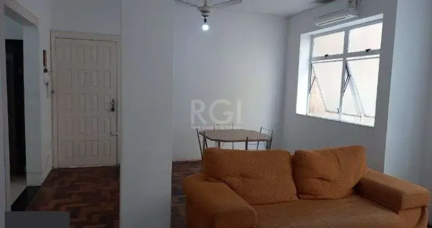 Apartamento para Venda - 76.17m², 3 dormitórios, 1 vaga - Petrópolis