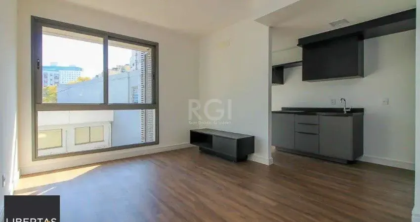 Semi mobiliado, 2 quartos (1 suíte) e 1 vaga. Infra completa e ótima localização