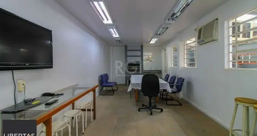 EXCELENTE PRÉDIO COMERCIAL LOCALIZADO NO BAIRRO GLÓRIA