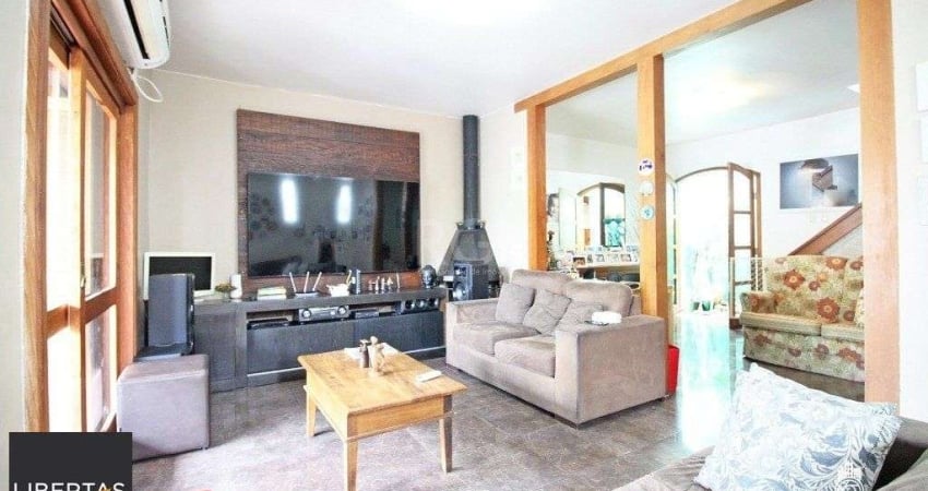 Casa para Venda - 151.36m², 3 dormitórios, sendo 1 suites, 2 vagas - Partenon