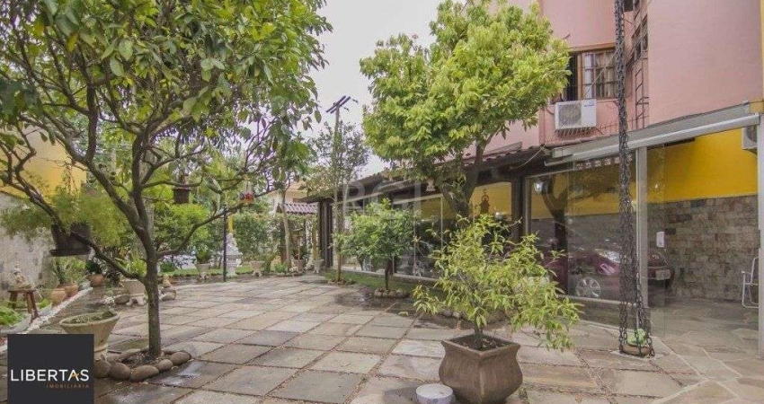 Casa para Venda - 252m², 3 dormitórios, sendo 1 suites, 3 vagas - Parque Santa Fé