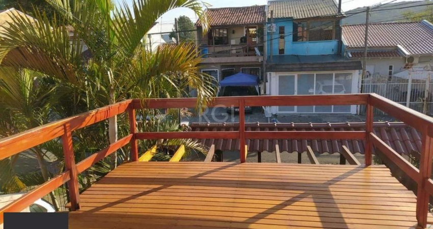 Casa para Venda - 105m², 2 dormitórios, 2 vagas - Hípica