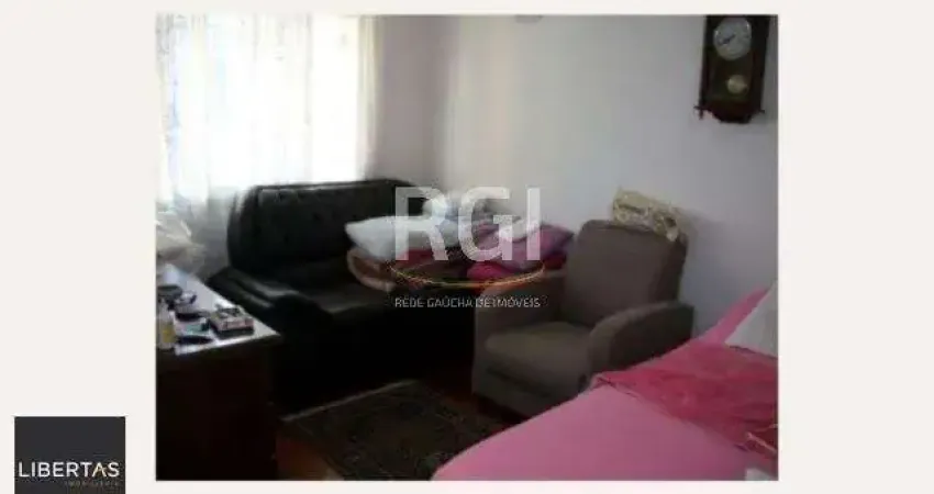 Casa para Venda - 185m², 3 dormitórios, 3 vagas - Santa Maria Goretti