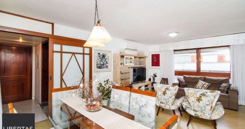 Apartamento para Venda - 111m², 3 dormitórios, sendo 1 suites, 2 vagas - Menino Deus