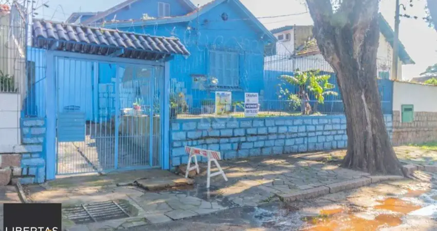 Casa para Venda - 165m², 3 dormitórios, 4 vagas - Santa Tereza