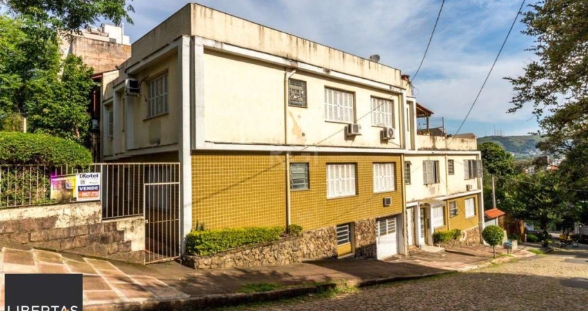 Apartamento para Venda - 61.47m², 2 dormitórios, 1 vaga - Petrópolis