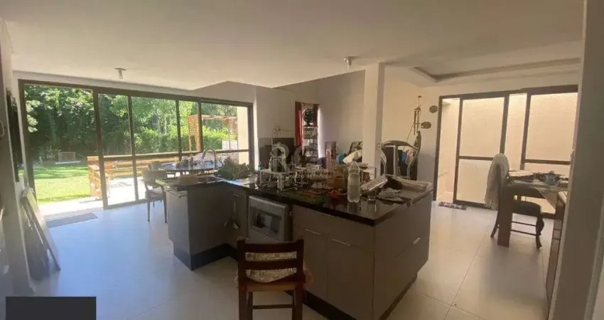 Casa Condominio para Venda - 300m², 3 dormitórios, sendo 3 suites, 4 vagas - Terra Ville