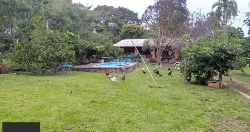 Sítio para Venda - 13725m², 2 dormitórios, sendo 2 suites, 4 vagas - Ponta Grossa