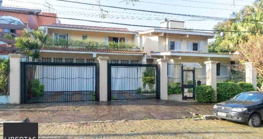 Casa para Venda - 420m², 5 dormitórios, sendo 2 suites, 6 vagas - Nonoai