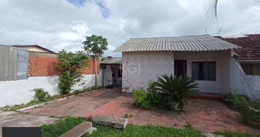 Casa com 4 quartos à venda na Avenida João Antônio Silveira, 11, Restinga, Porto Alegre