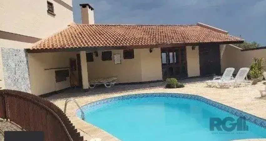 Casa em Condominio Fechado com 02 dormitórios sendo 01 suite Porto Alegre/RS
