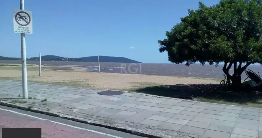Casa com 1 quarto à venda na Avenida Guarujá, 220, Guarujá, Porto Alegre