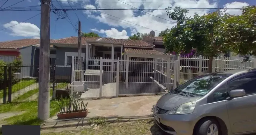 Casa no bairro Hípica - 2 dormitórios
