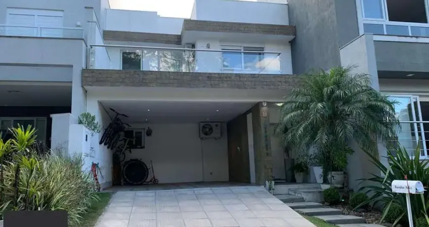 Casa de Condomínio em Vila Nova
