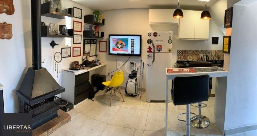 Apartamento JK para Venda - 25m², 0 dormitórios, 1 vaga - Glória