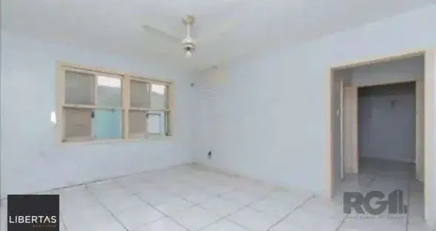 Apartamento de 2 dormitórios com vaga coberta