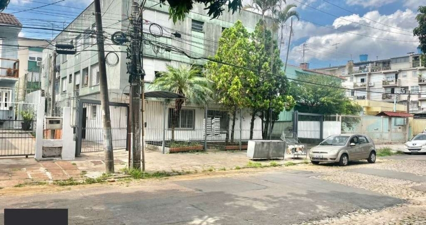 01 dormitório, 42 m² de frente no Passo da Areia