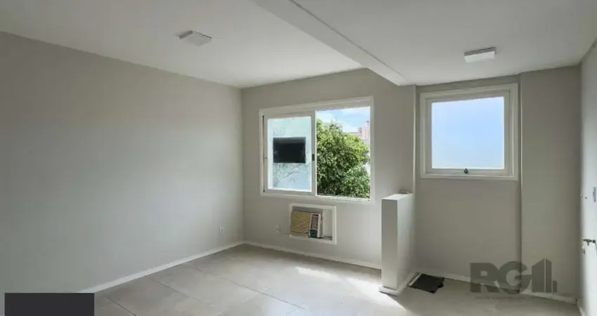 APARTAMENTO 1 DORMITÓRIO REFORMADO E DE FRENTE NO CENTRO HISTÓRICO
