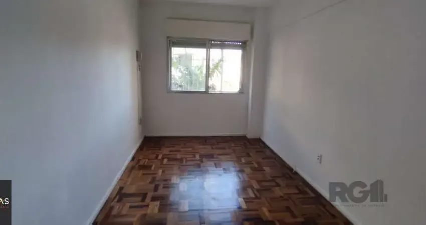 # apartamento desocupado 1 dormitório no centro histórico!