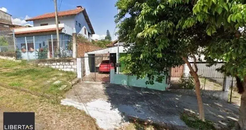 Casa com 2 quartos à venda na Rua Primeiro de Maio, 162, Partenon, Porto Alegre