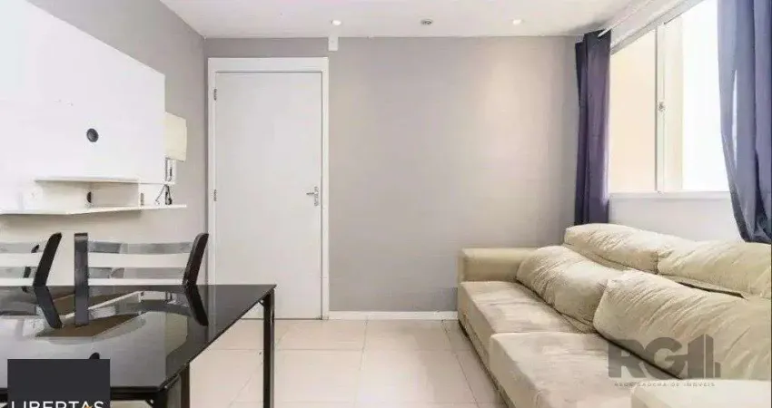 Apartamento de 2 dormitórios de 42m², no bairro Glória